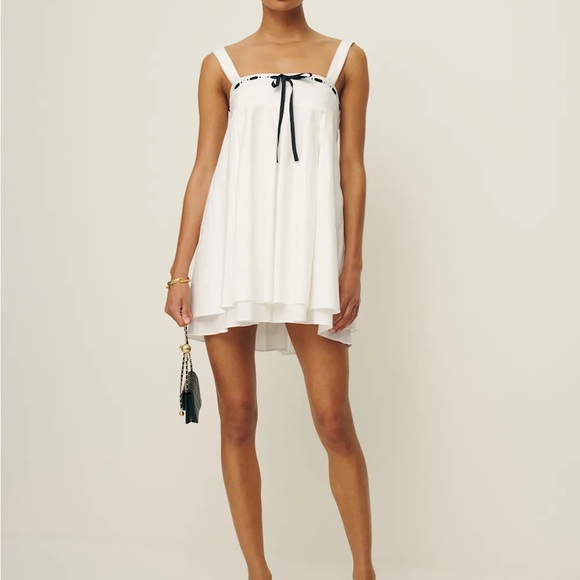 Reformation Dresses & Skirts - Reformation White Baby Doll Dress with Black Accent Size 0